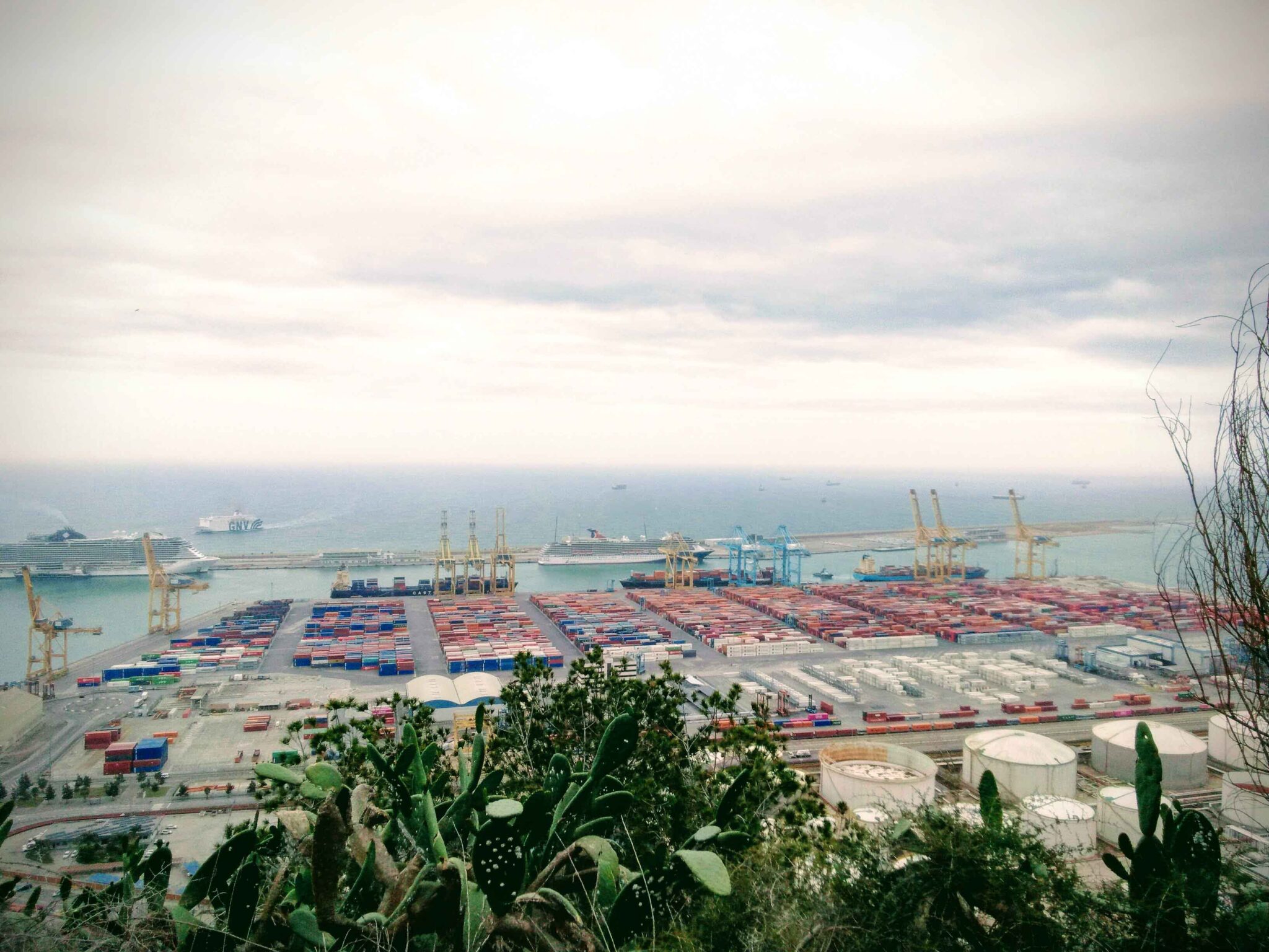 vistes port Parc del mirador del migdia montjuic eff 2048x1536