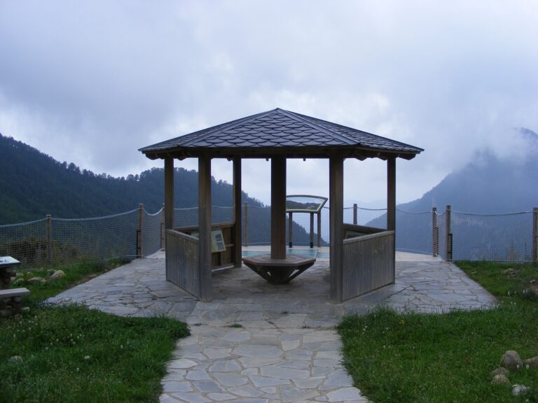 mirador de la clusa castell de lareny3 768x576