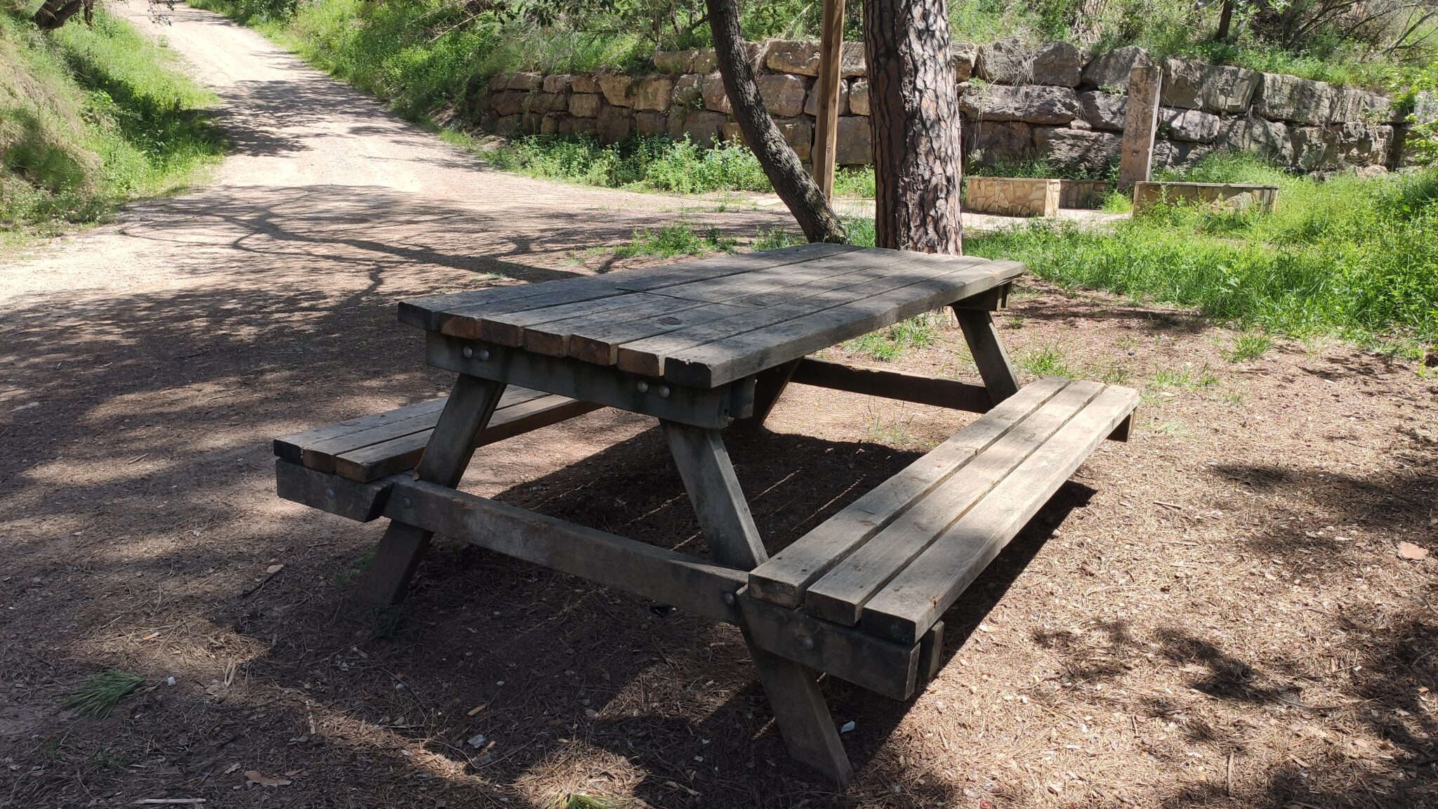zona de picnic font del radium13 mappicnic 2048x1152