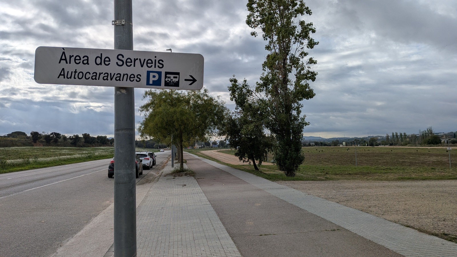 Area d estacionament d autocaravanes La Garriga 11
