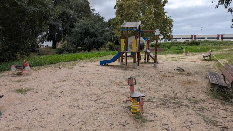 Area d estacionament d autocaravanes La Garriga 24 768x432