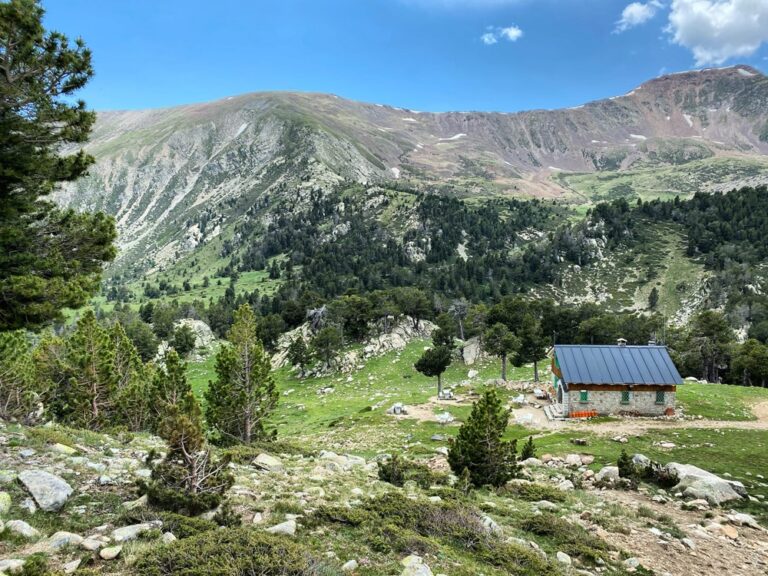 El Refugi dels Estanys de la Pera 1