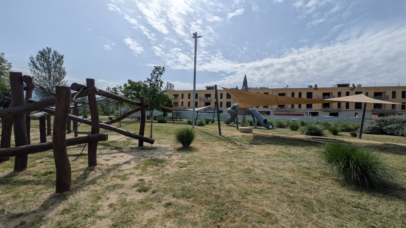 Parc fluvial Vilanova del valles barcelona picnic tendals mappicnic 41