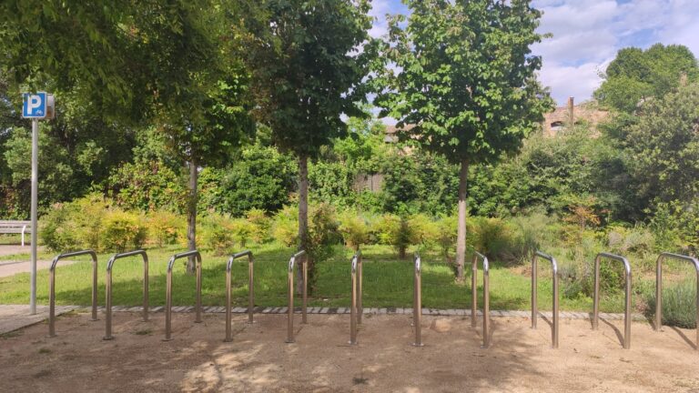 poble medieval pubol girona i zona de picnic 15 768x432